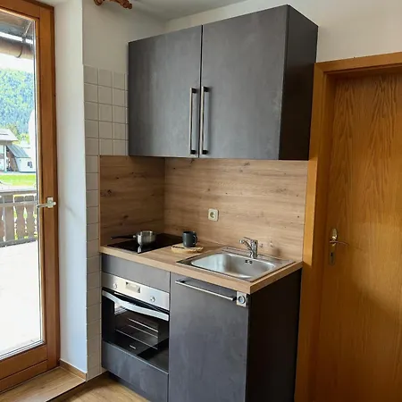 Struberberg Apartment *